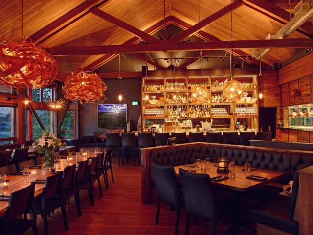 restaurant-interior1-e1519234061629